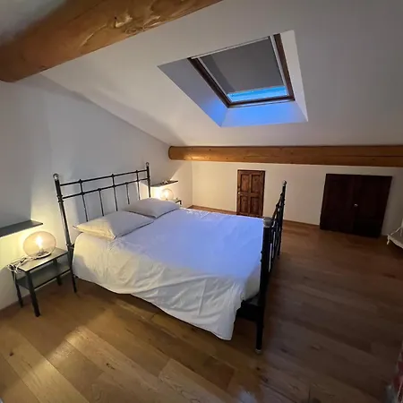 La Bonne Etoile - The Good Star Apartment