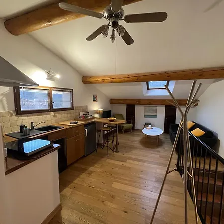 La Bonne Etoile - The Good Star Moustiers-Sainte-Marie