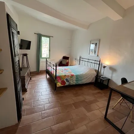 La Bonne Etoile - The Good Star Apartment